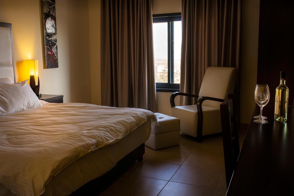 Taybeh Golden Hotel Ramallah Buitenkant foto