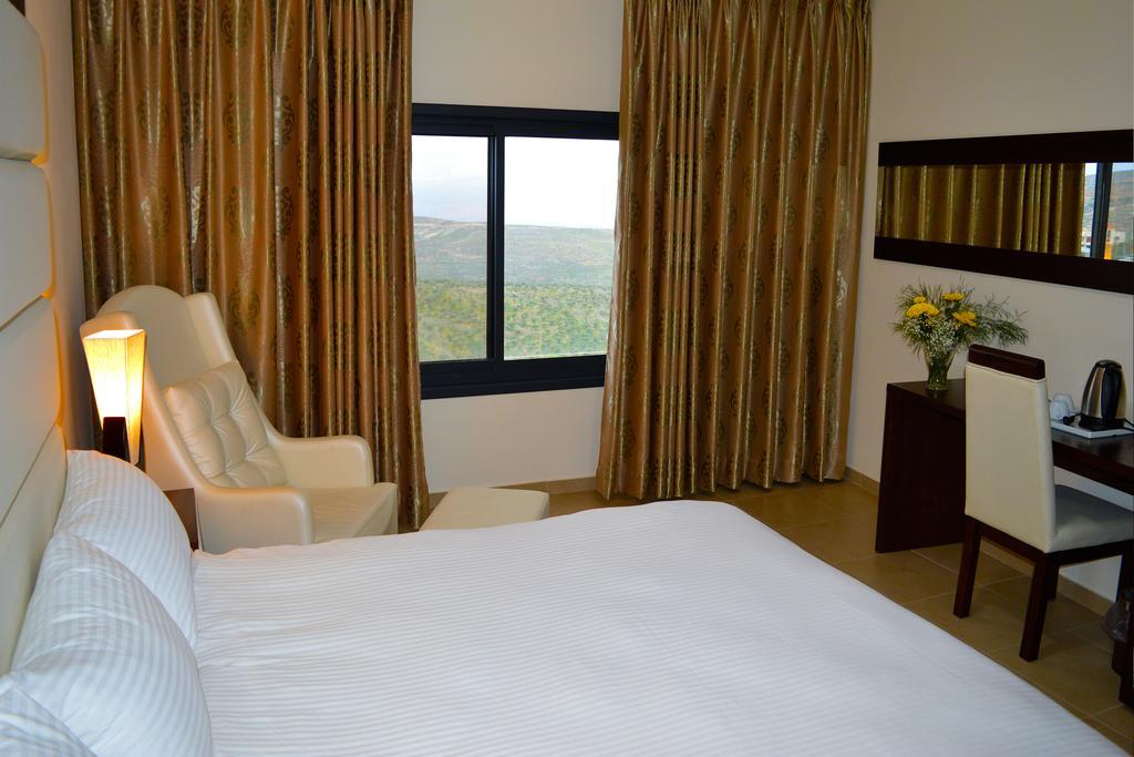 Taybeh Golden Hotel Ramallah Buitenkant foto