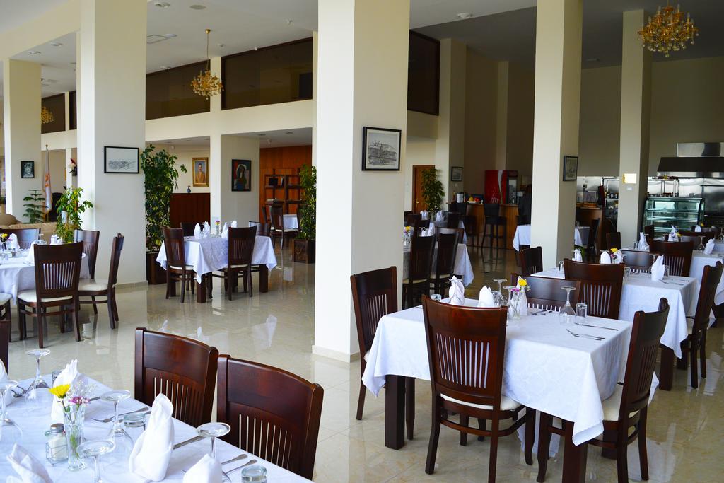 Taybeh Golden Hotel Ramallah Buitenkant foto