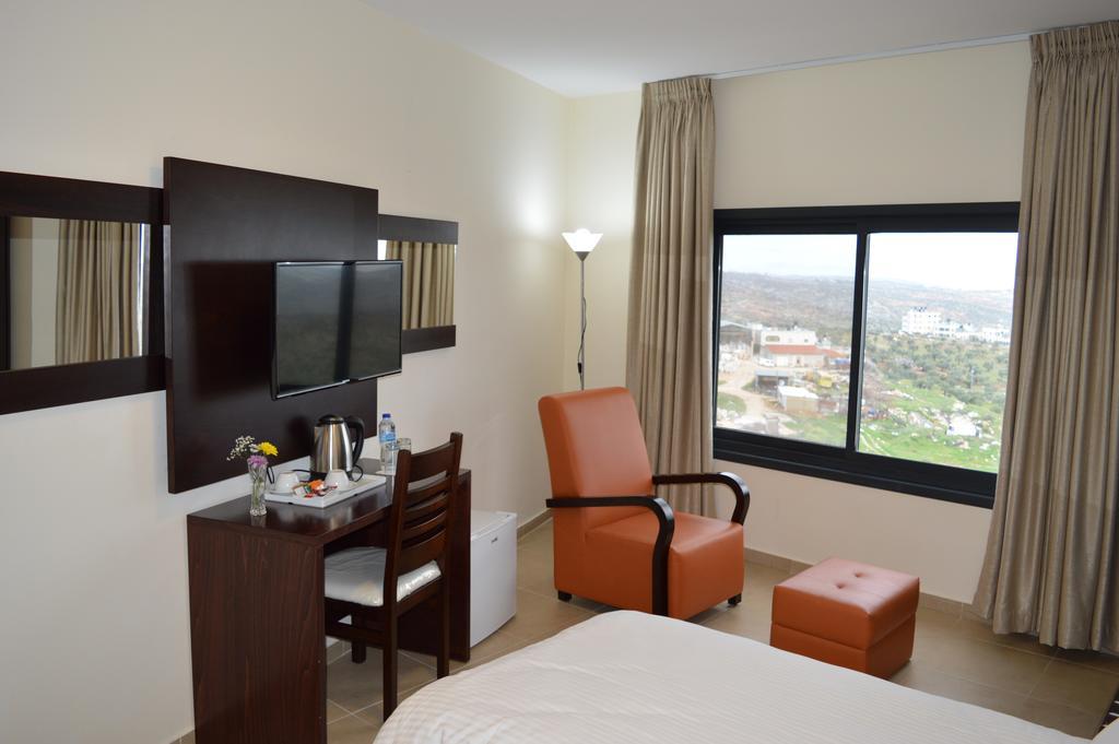 Taybeh Golden Hotel Ramallah Buitenkant foto